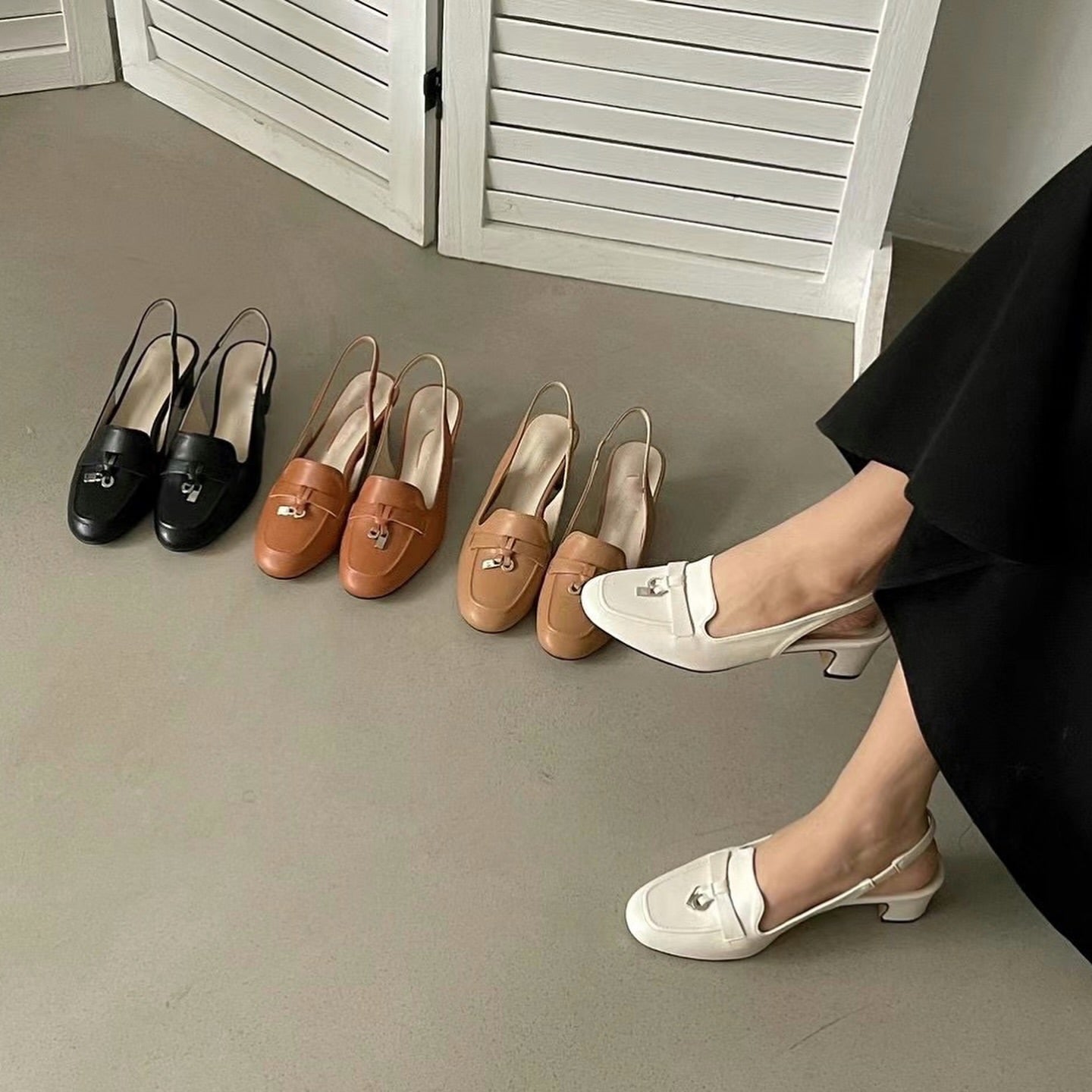 24YR2102 Little Acc Heel Shoes 5cm