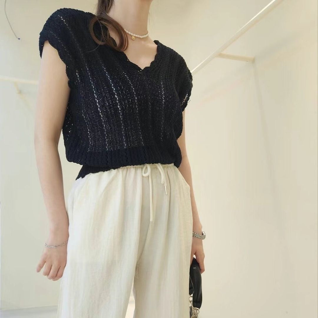 24YR1214 花邊V領背心
