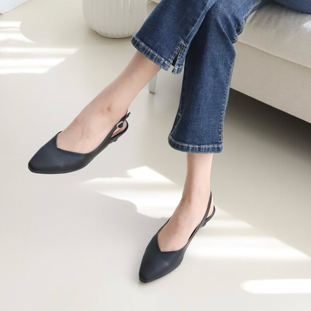 24YR1816 Basic Little Heel Shoes 3cm