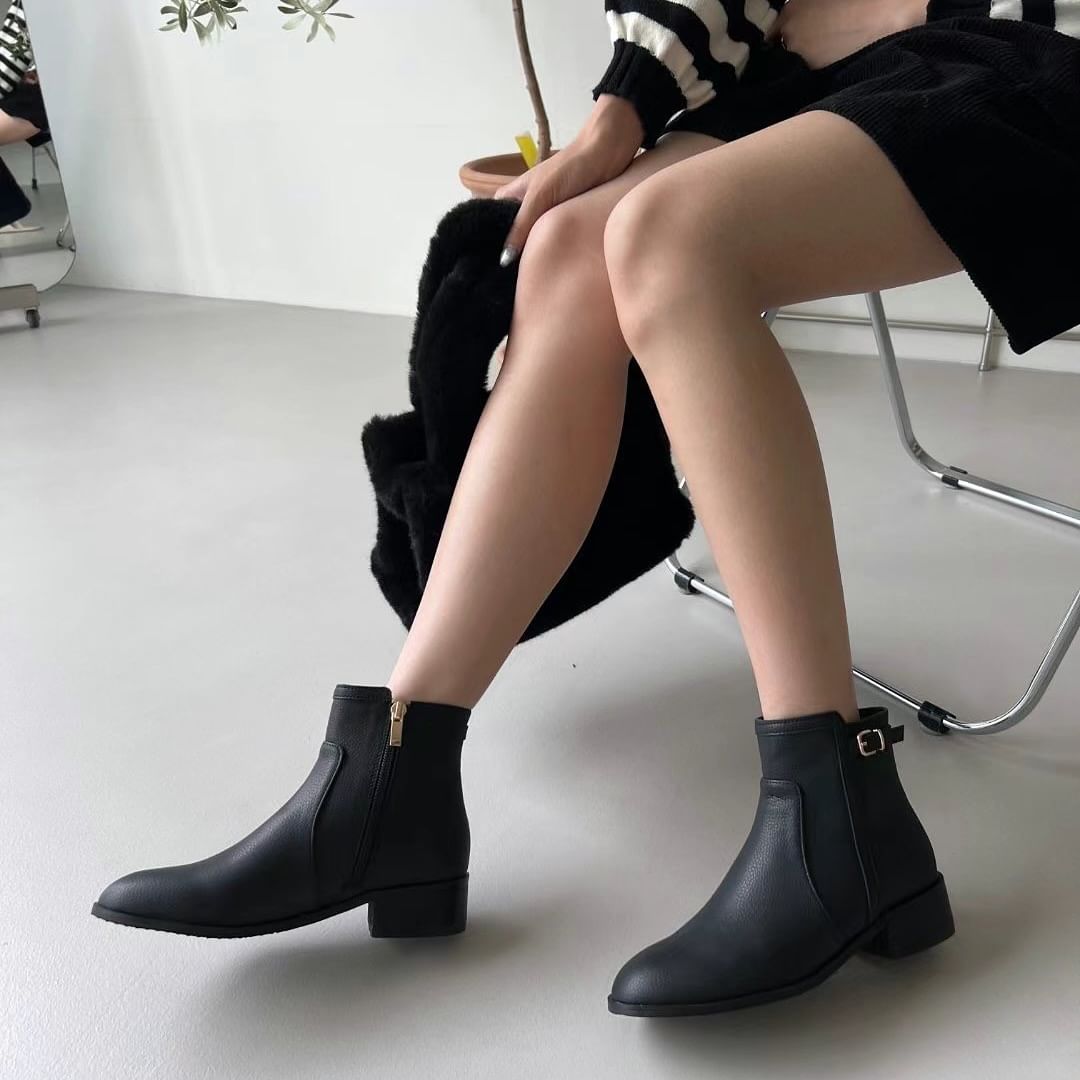 24YR2401 牛皮短boot 3cm