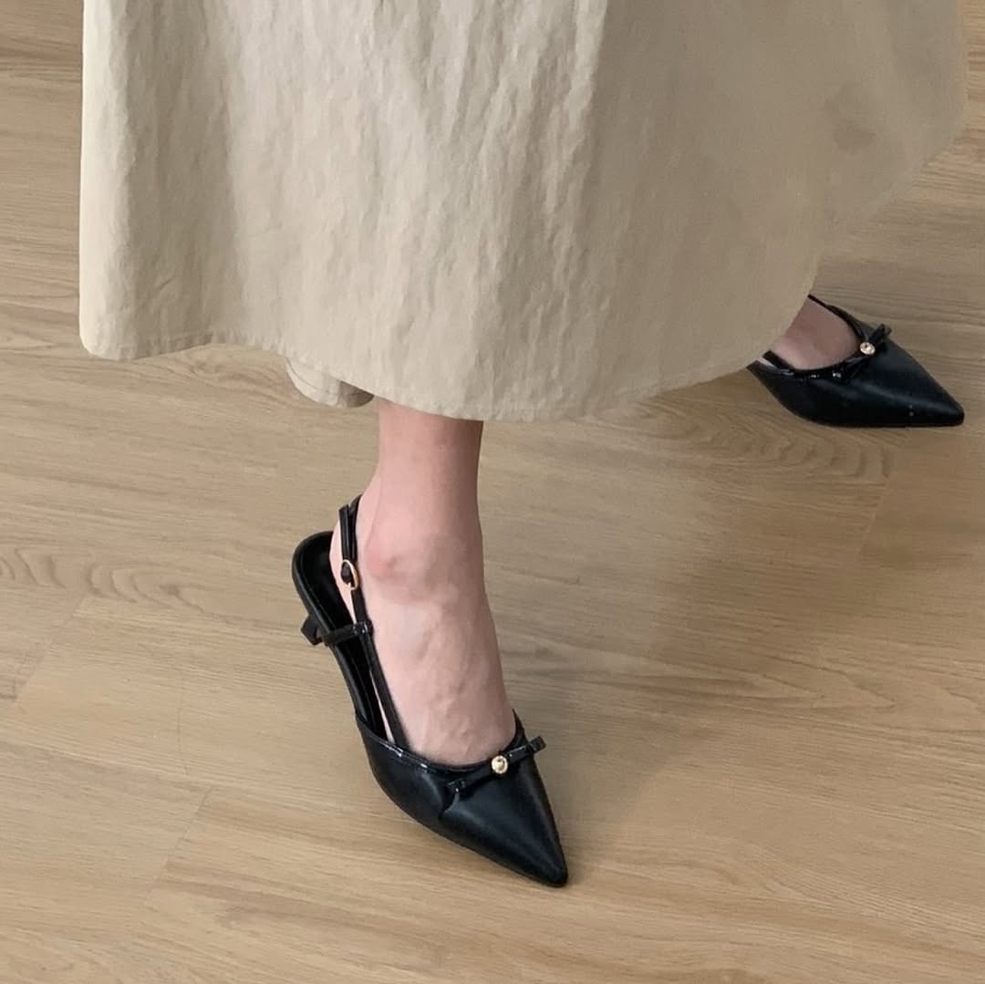 25YR0126 Sling Back Little heel 5cm