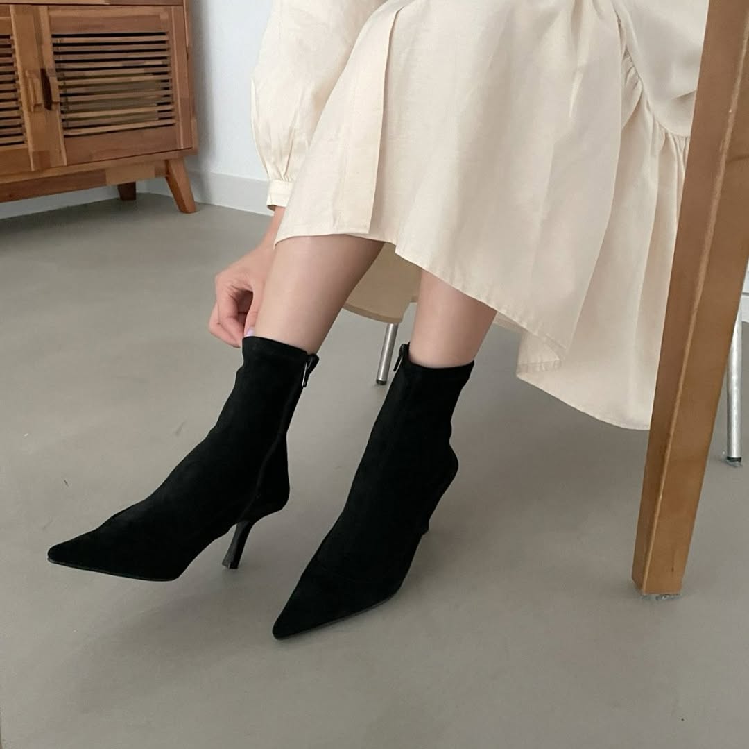 25YR0122 Suede Boots 6cm