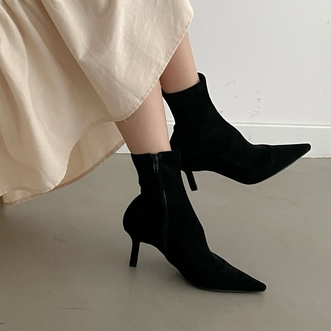 25YR0122 Suede Boots 6cm