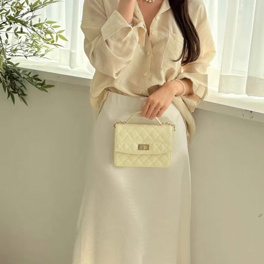 25YR0801 小香風Chain Bag