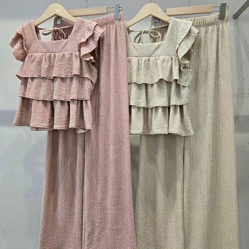 25YR1125 Ruffle Set