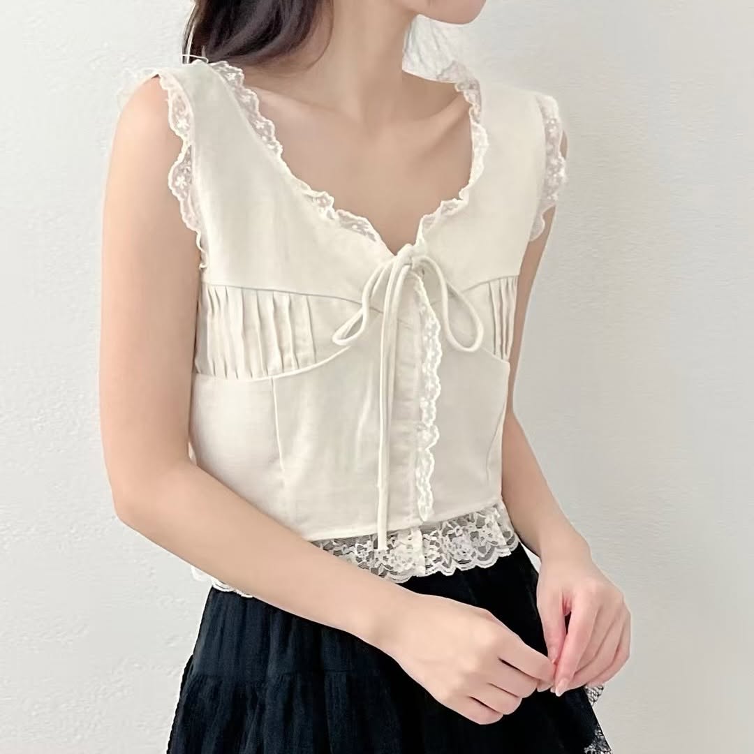 25YR1212 Ruffle Vest Blouse