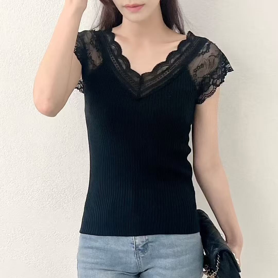25YR1213 V Neck Lace Top