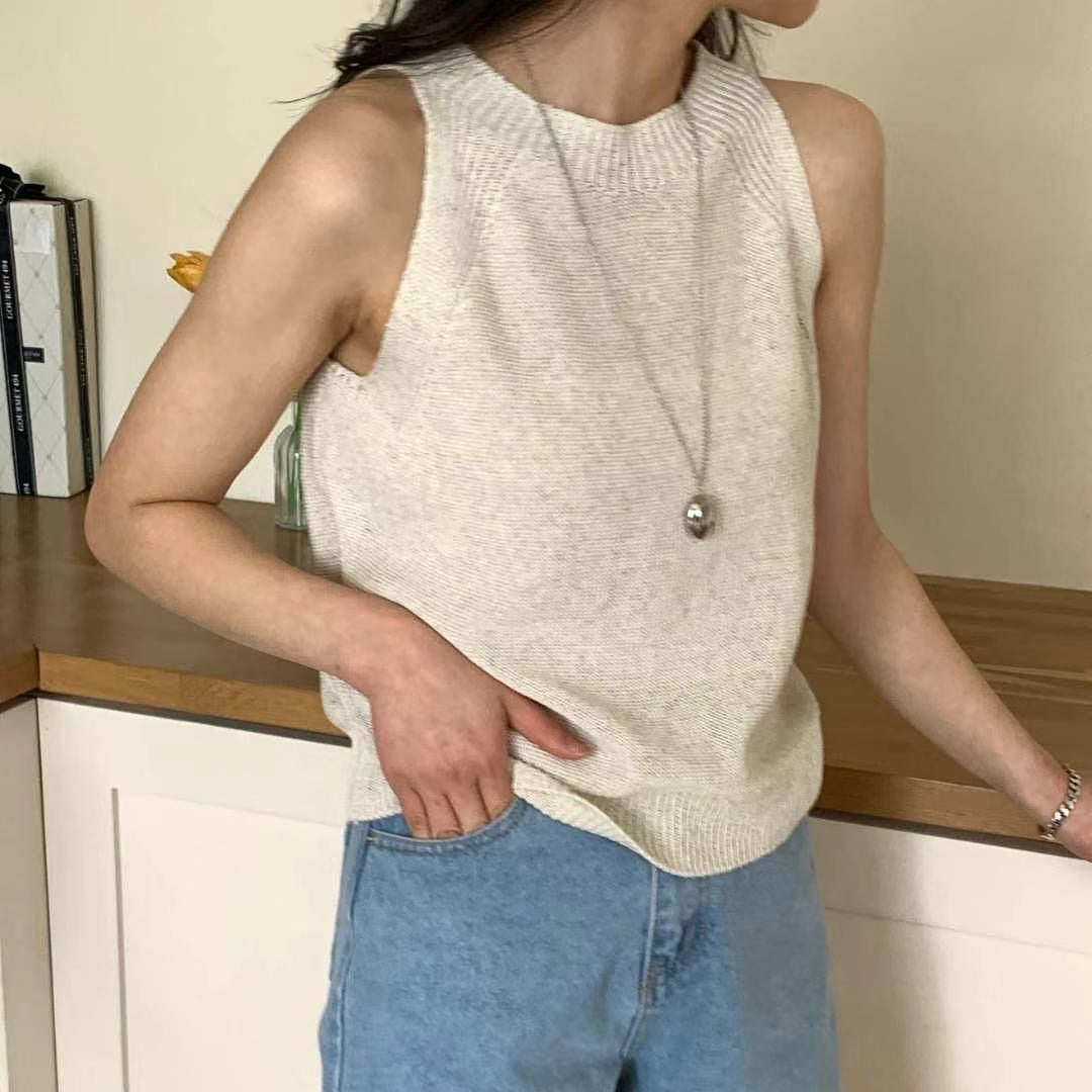 25YR1220 Basic Knit Vest