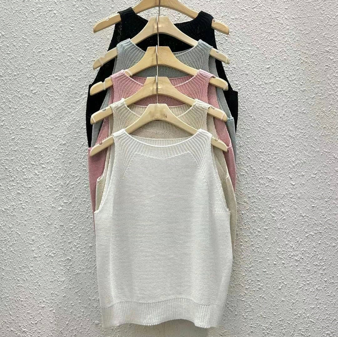 25YR1220 Basic Knit Vest