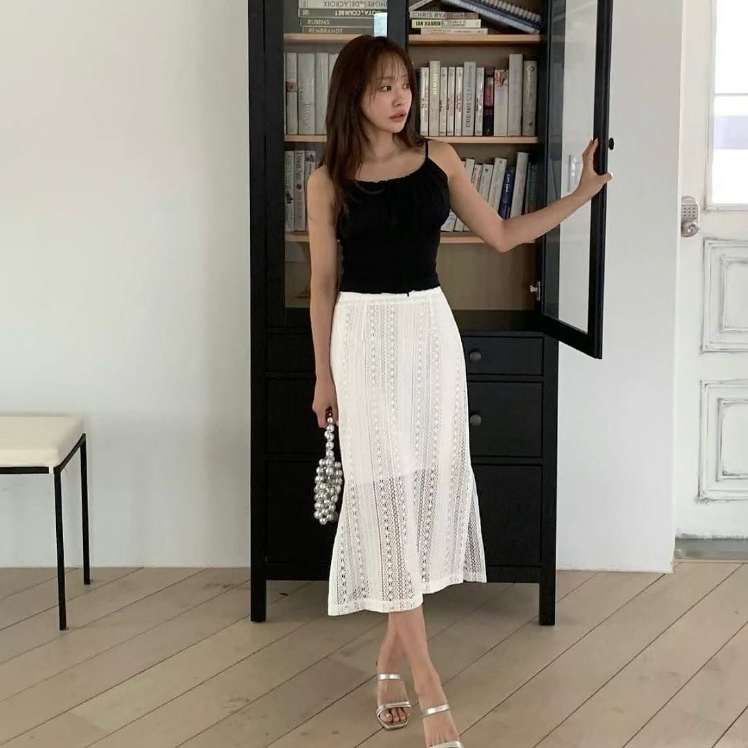 24YR1332 Lace Skirt