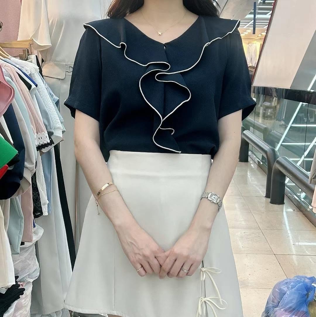 25YR1411 Ruffle Blouse