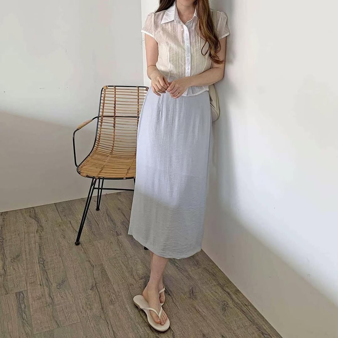 25YR1611 小扣飾半長裙