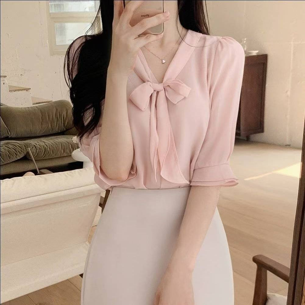 25YR1811 Ribbon Blouse