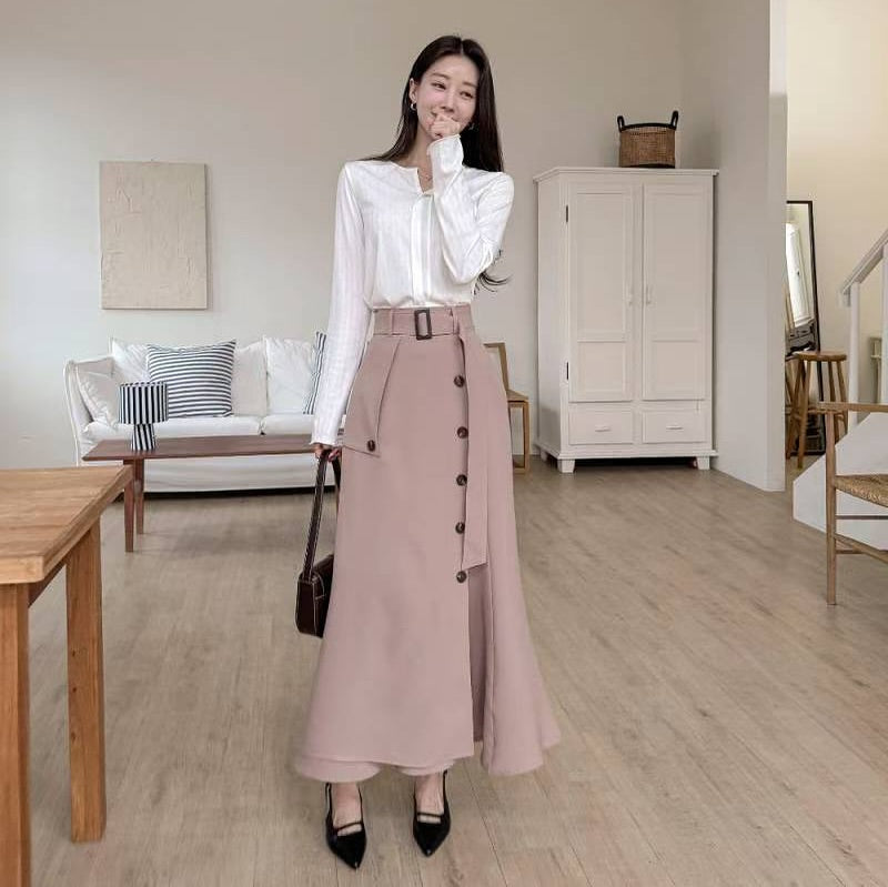 25YR2102 Button Skirt