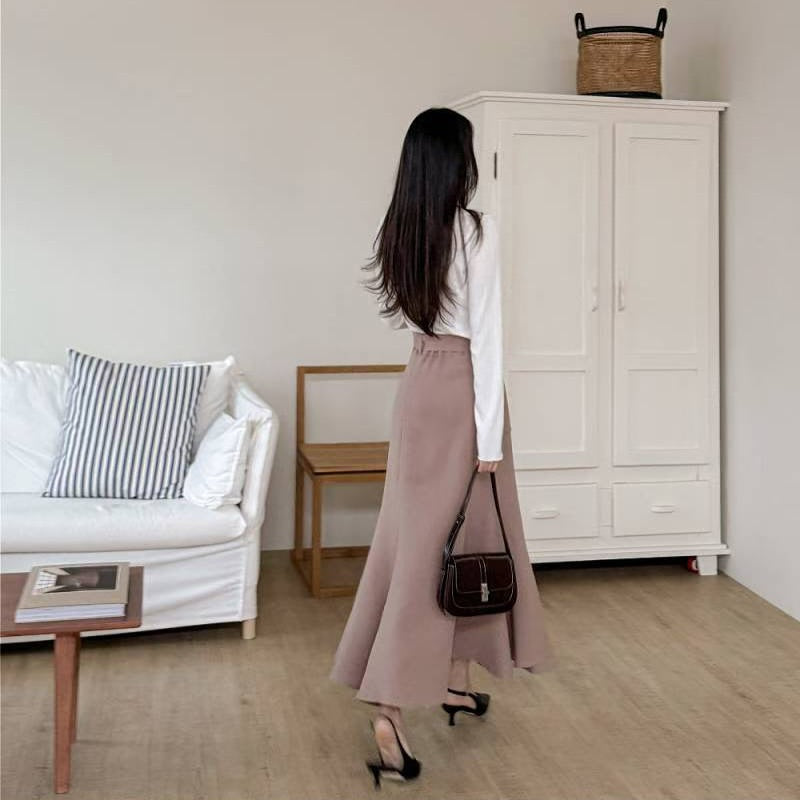 25YR2102 Button Skirt