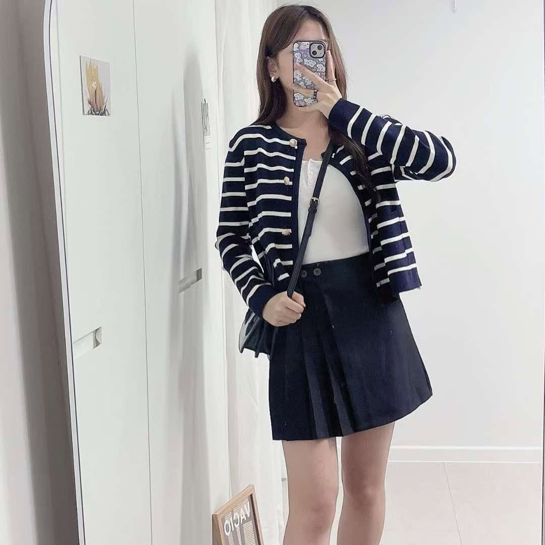 25YR2115 Stripe Cardigan