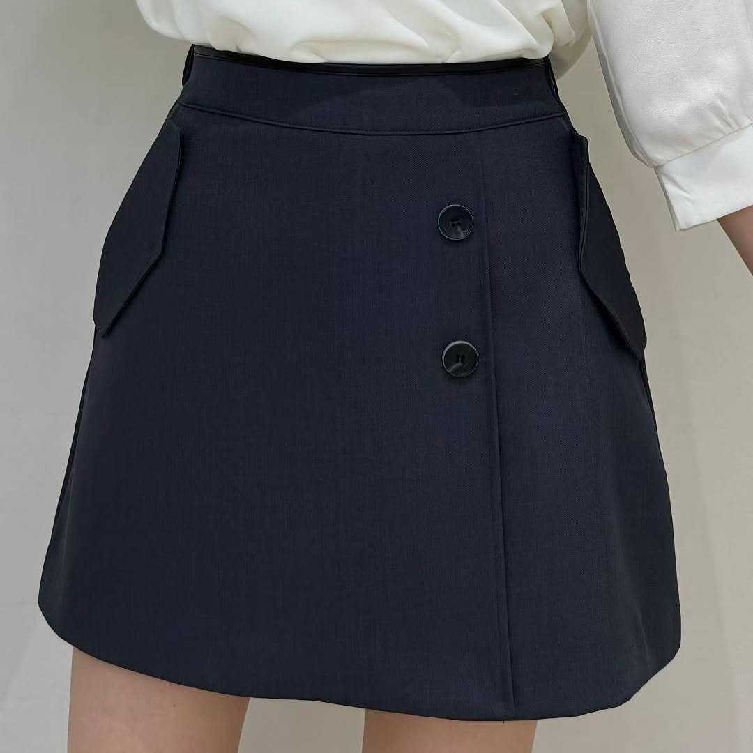 25YR2211 Button Skirt