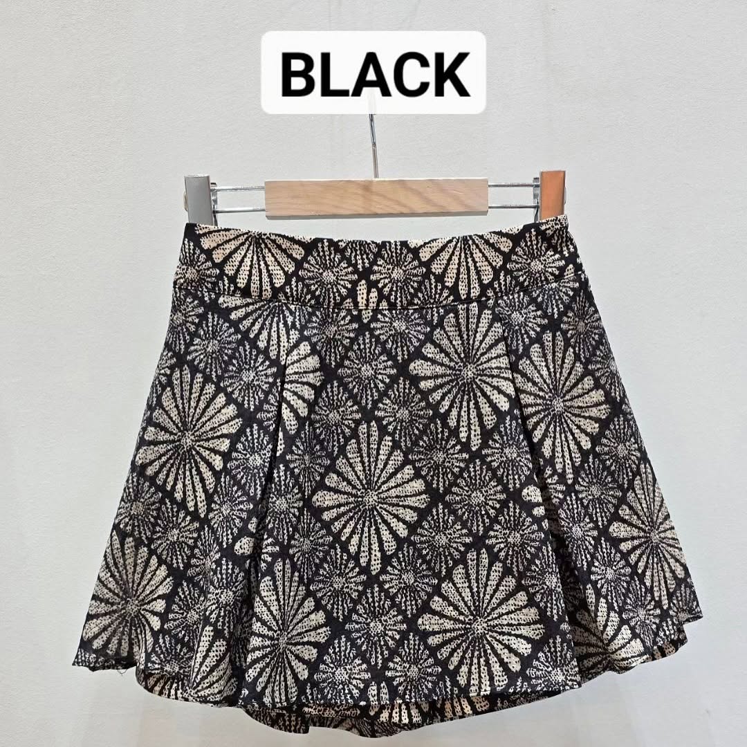 25YR2220 Pattern Skirt Pants