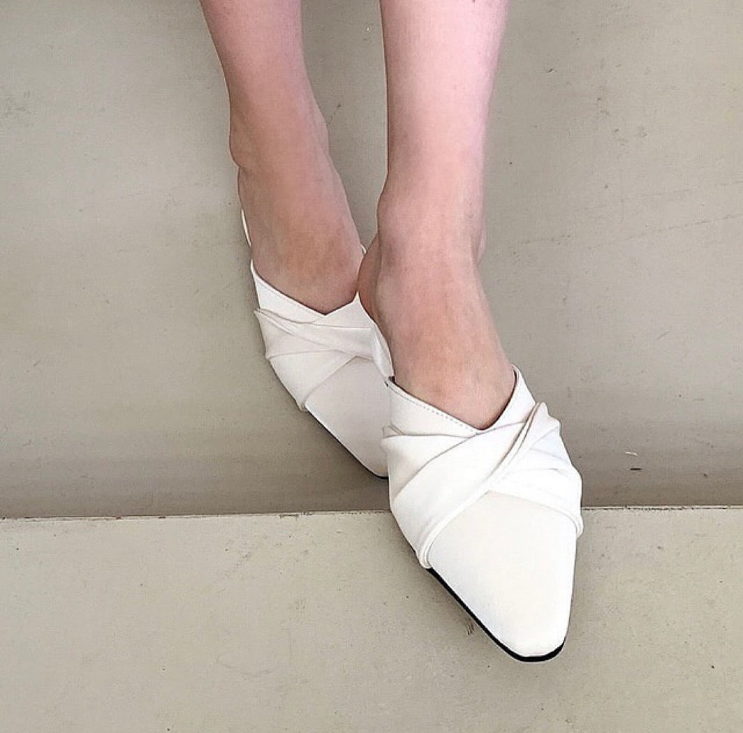 22YR0226 氣質半拖鞋3cm
