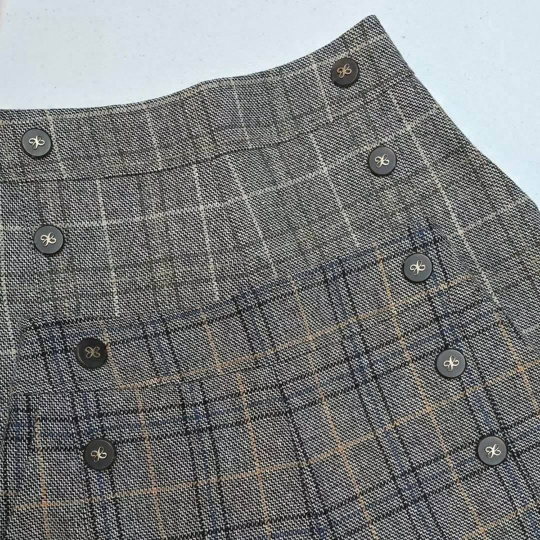 25YR2219 Button Pants