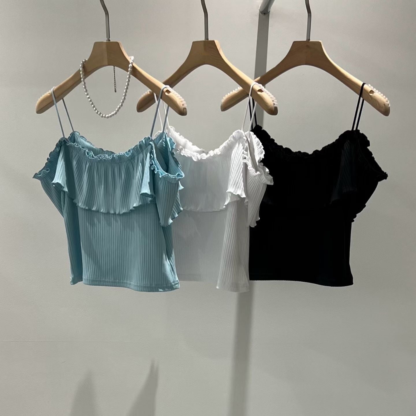 26YR1309 Off Shoulder Top