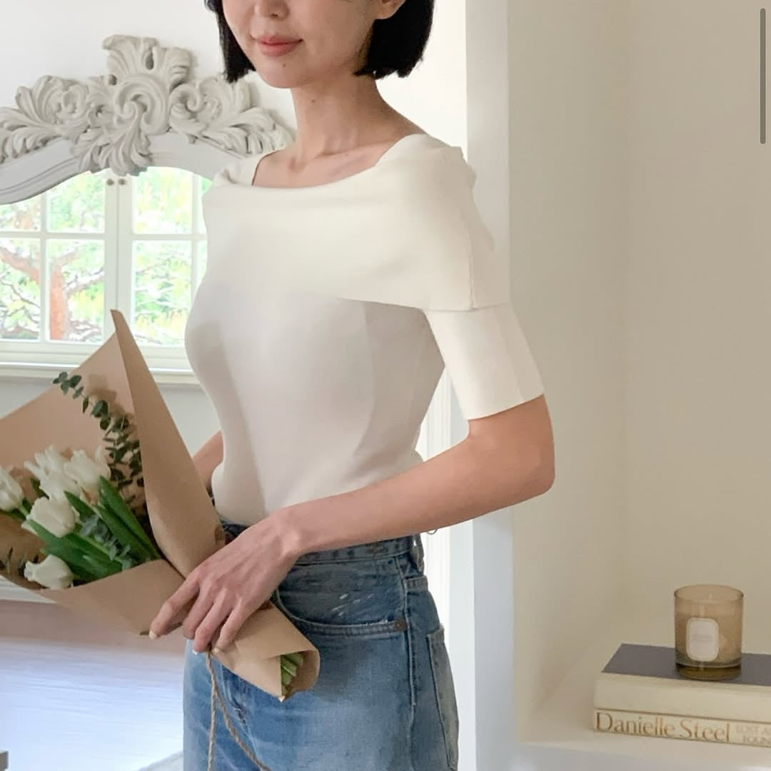 25YR1025 Off Shoulder Knit Top