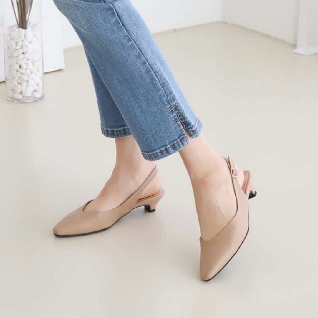 24YR1816 Basic Little Heel Shoes 3cm