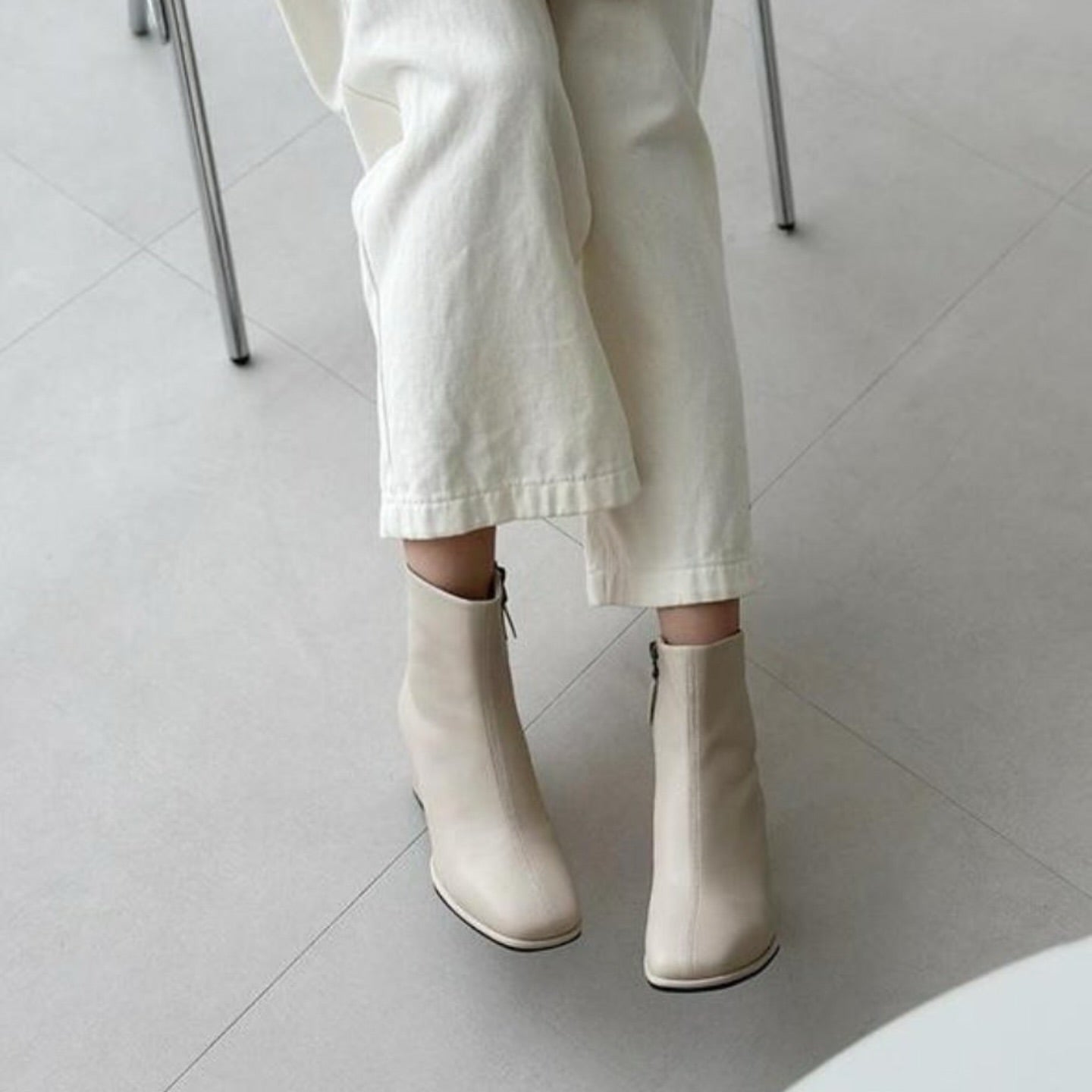 24YR2208 小方頭Ankle Boot 6cm