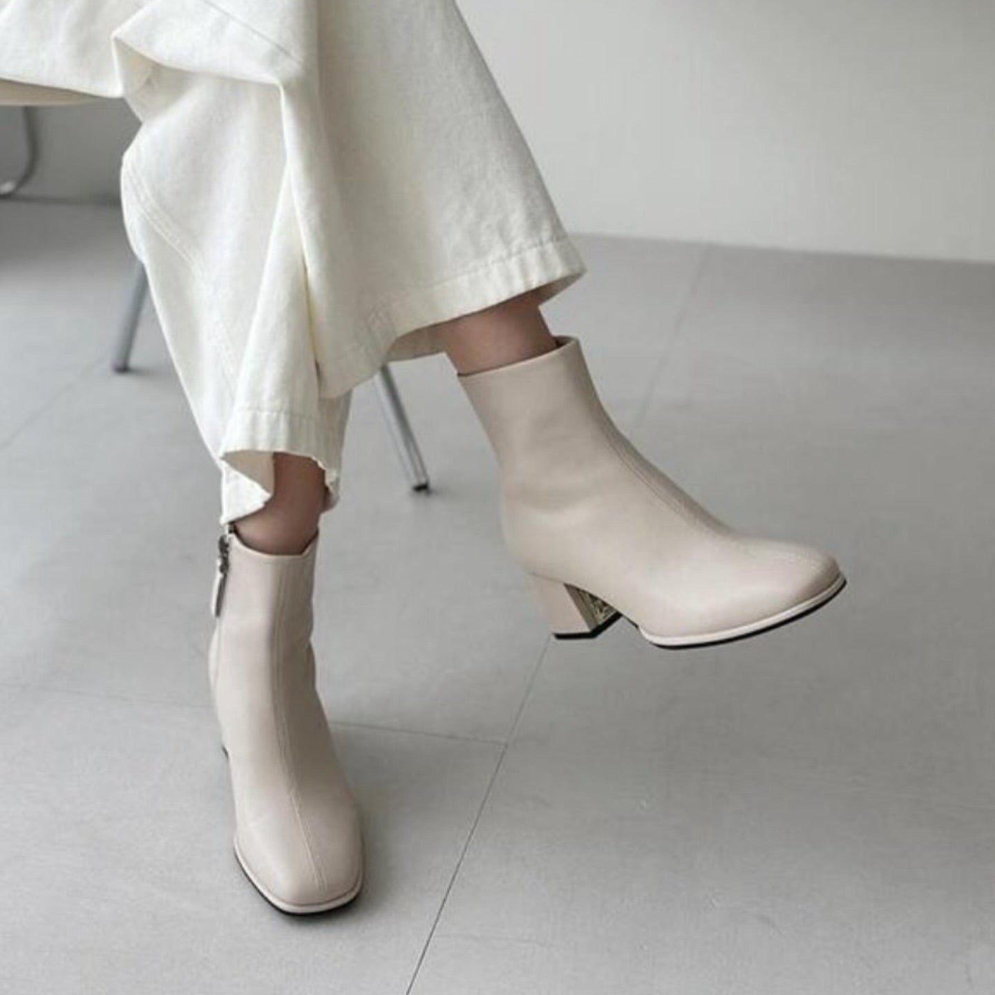 24YR2208 小方頭Ankle Boot 6cm