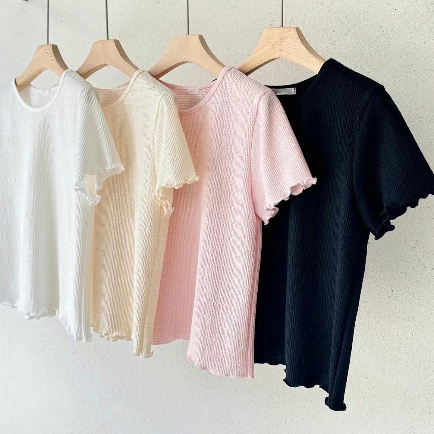24YR1134 Ruffle Tee