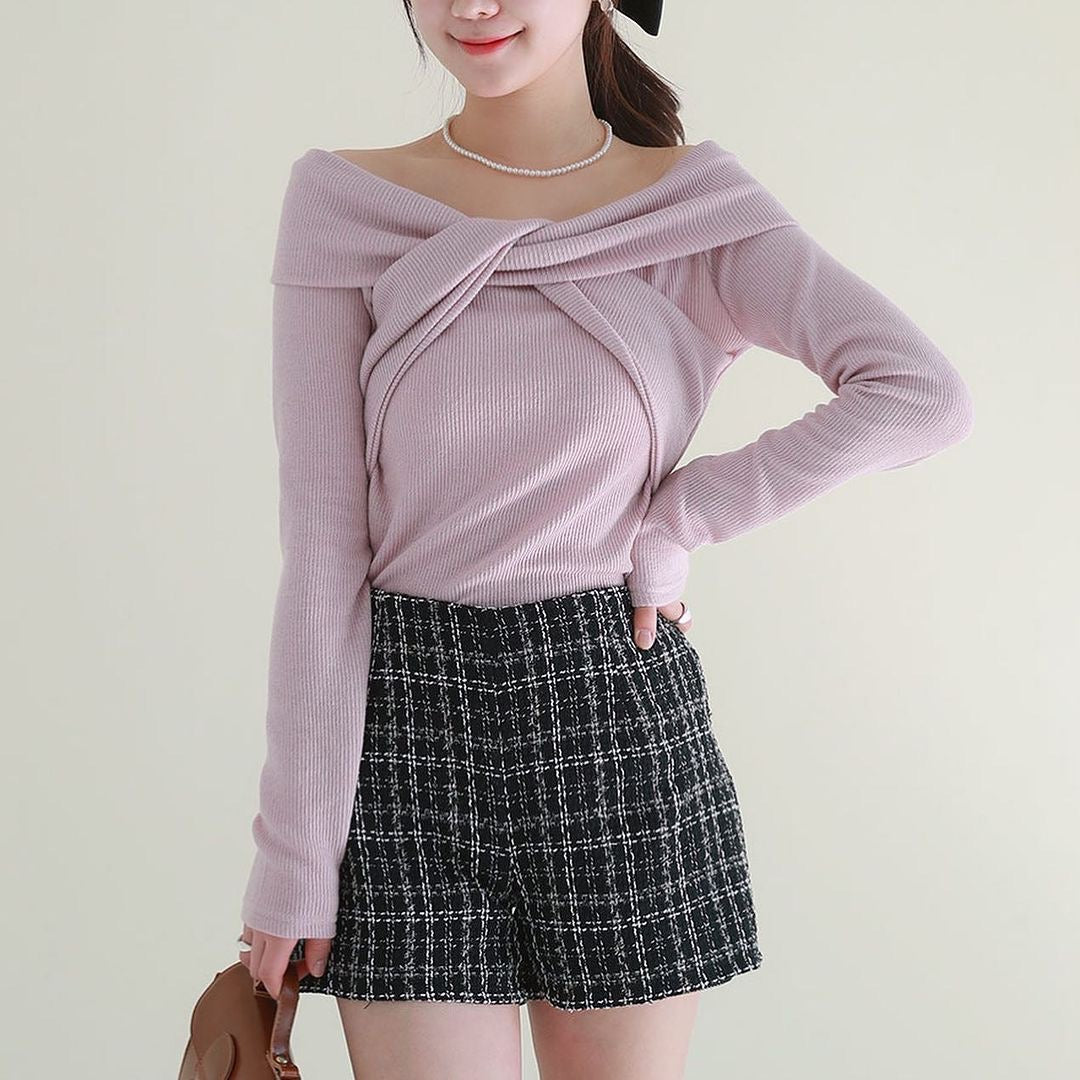 24YR0405 Sugar Off Shoulder Top