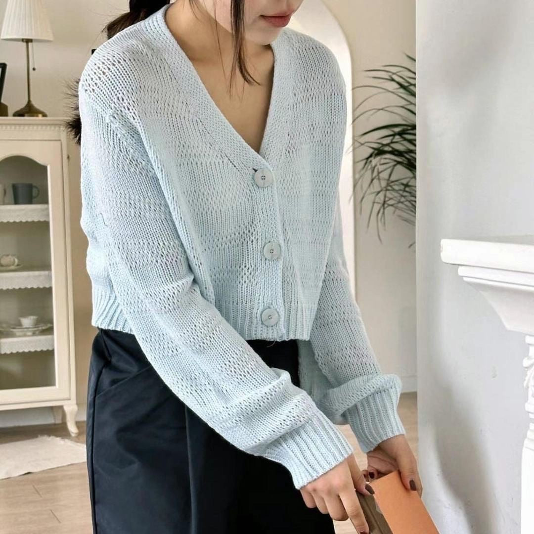 23YR0705 3 button cardigan