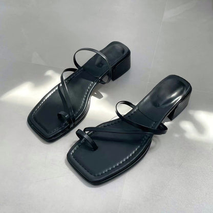 24YR1140 Strap Sandal 4cm