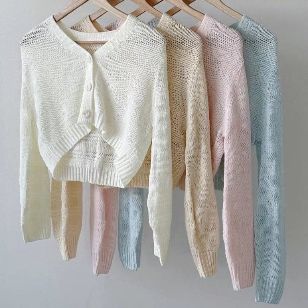 23YR0705 3 button cardigan