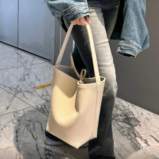 24YR2701 Basic Leather Bag