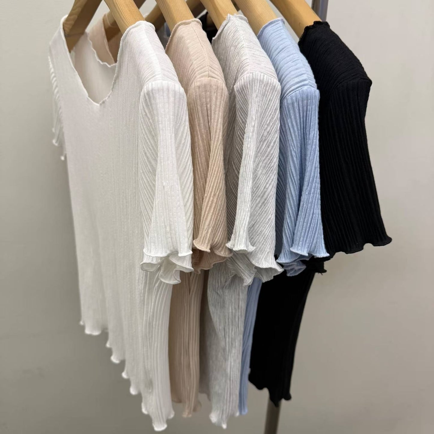 26YR1404 Basic Tee