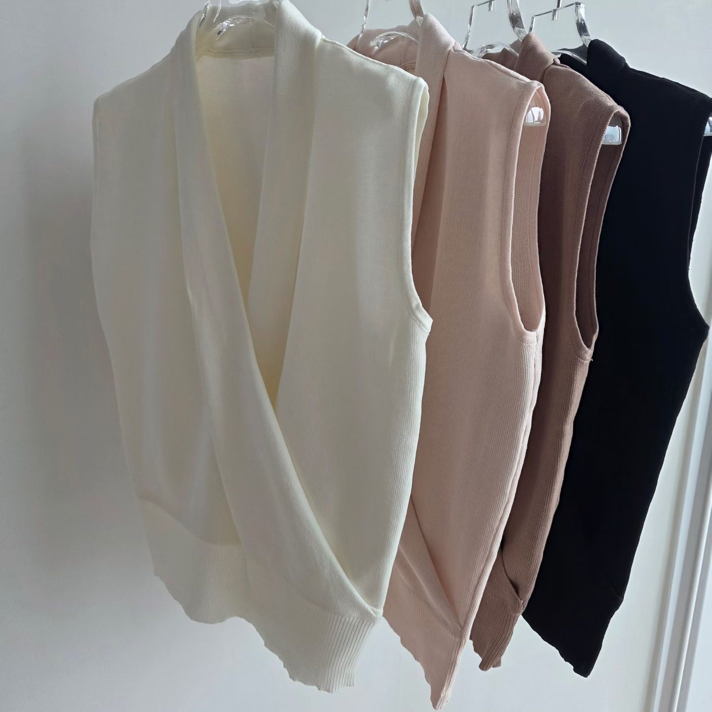26YR1417 Knit Top
