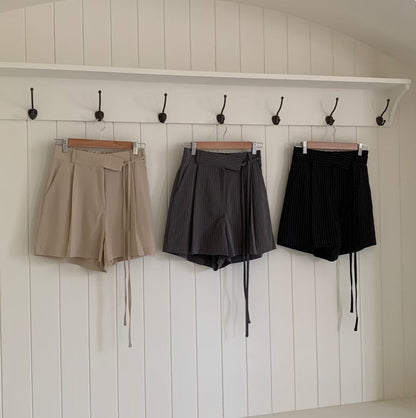 26YR1709 Short Pants