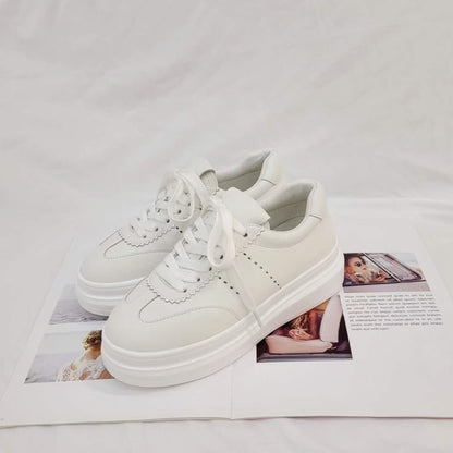 26YR1713 Leather Sneaker