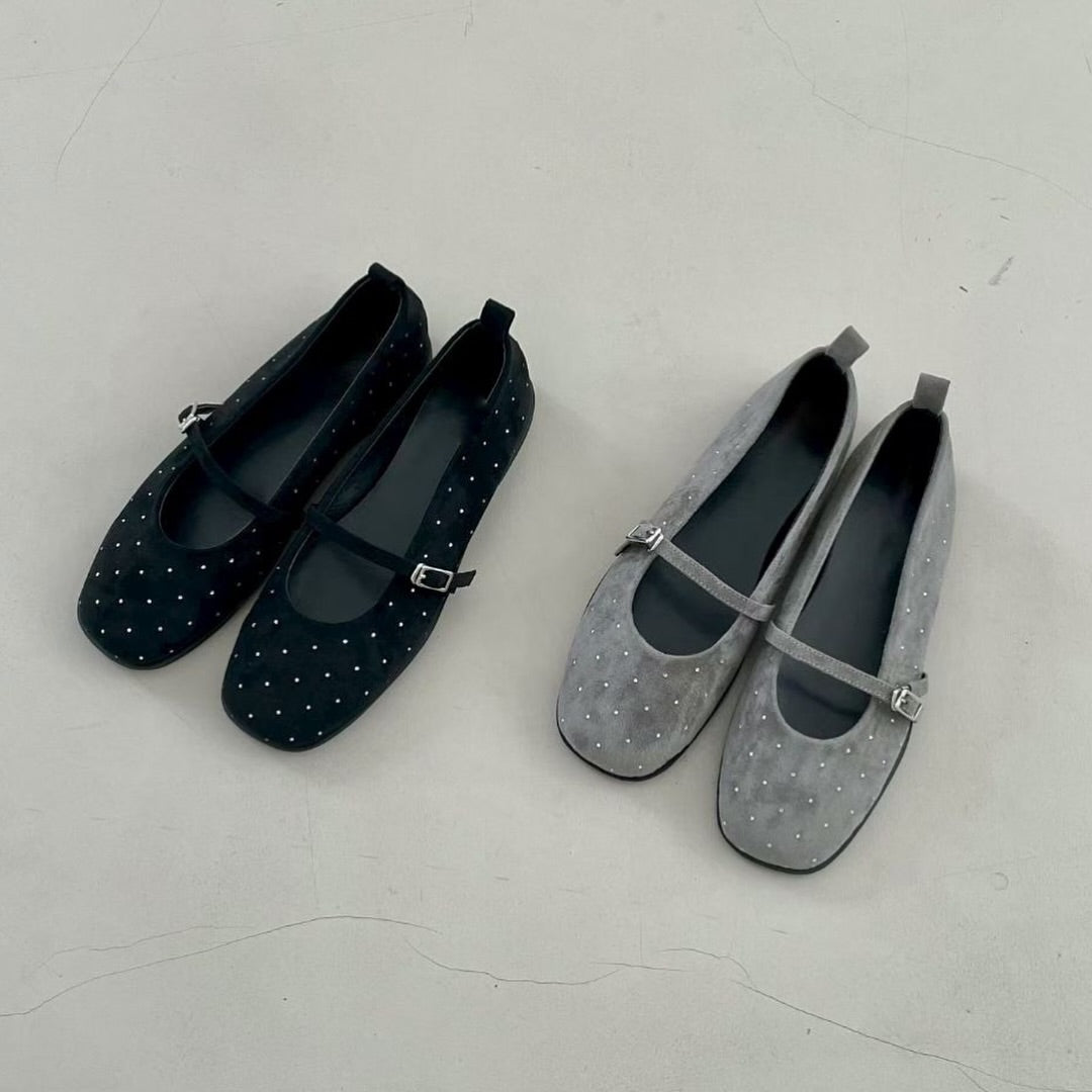 26YR1804 Dot Shoes