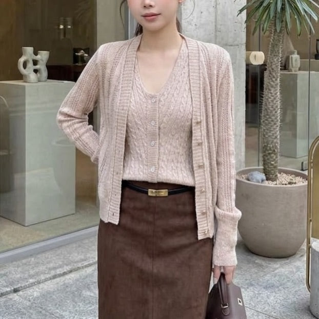 26YR1820 Knit Set
