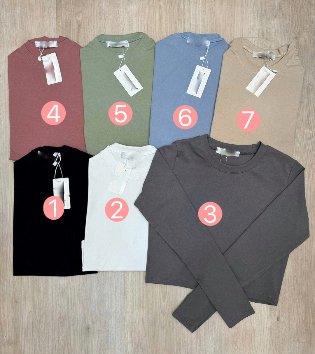 24YR0637 長袖Round Neck