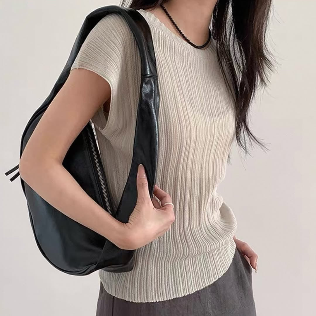 25YR1036 Basic Design Knit Top