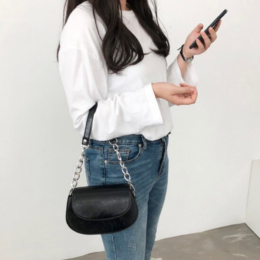 24YR0938 2-Way Chain Bag