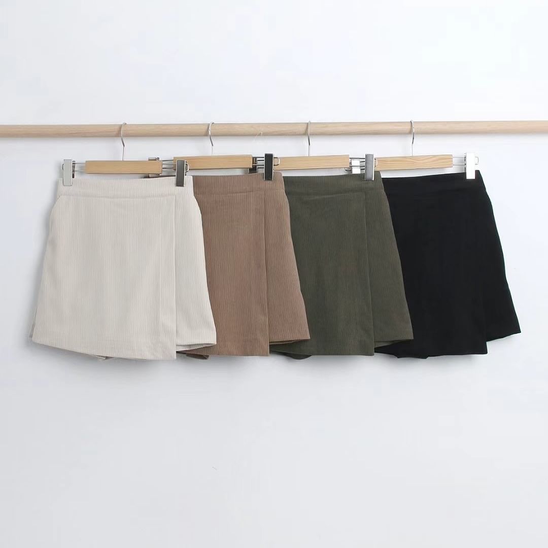 24YR2306 Layer Skirt Pants