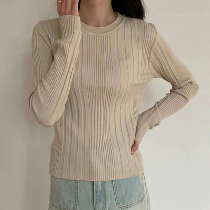 24YR2543 Round Neck Knit Top