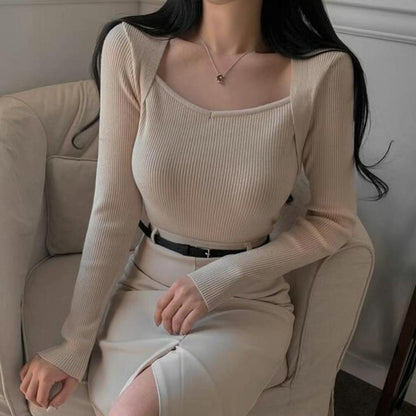 24YR2604 Sugar V Neck Knit