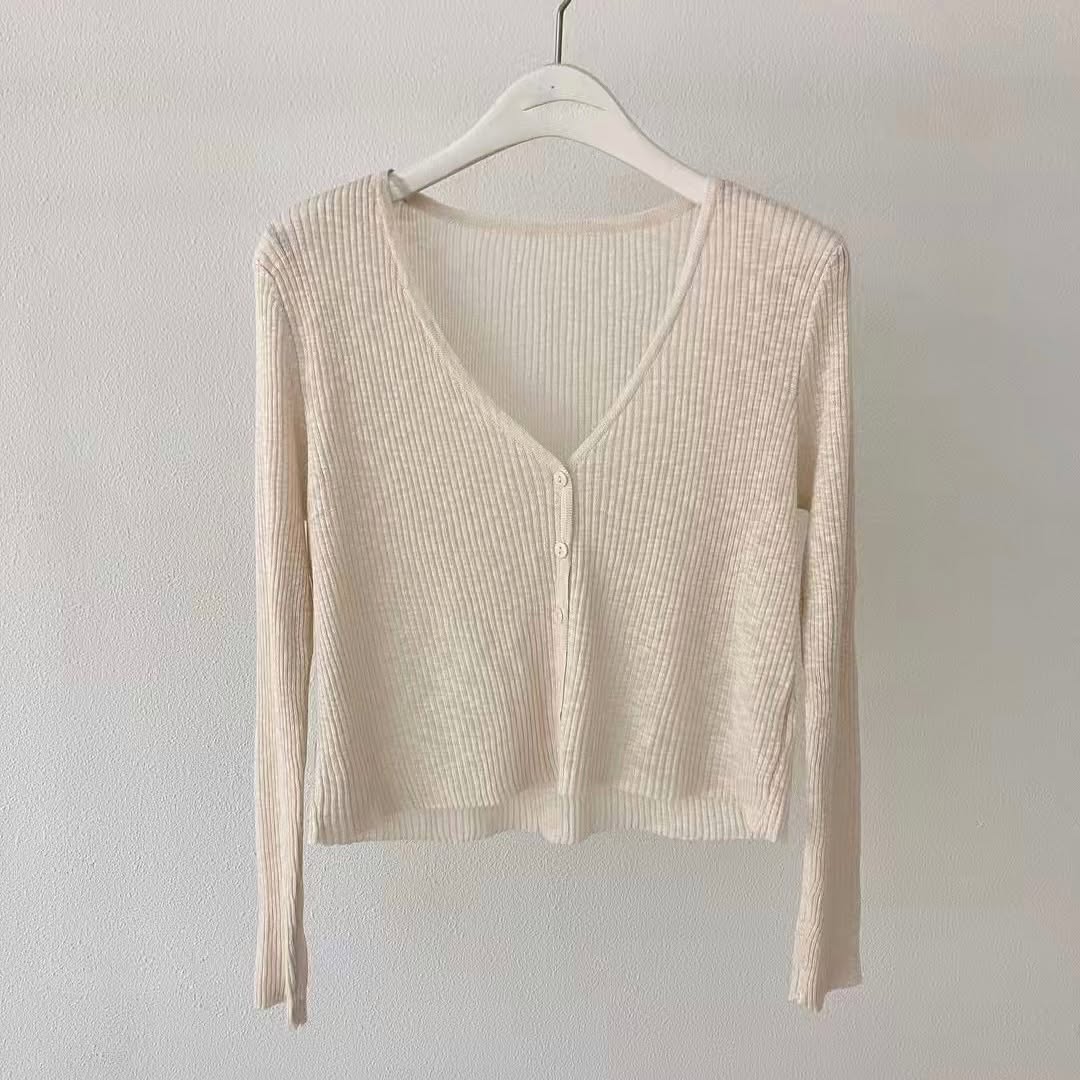 25YR0821 暗紋Cardigan