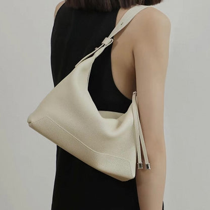 25YR0802 Moon Style Shoulder Bag