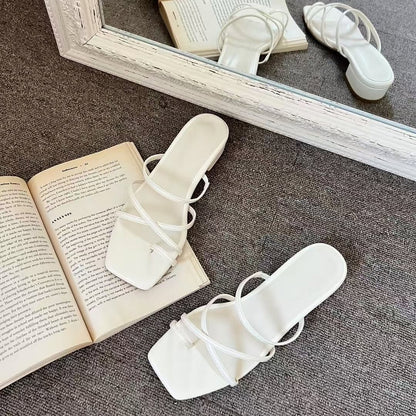 25YR0913 Cross Strap Sandal 3cm
